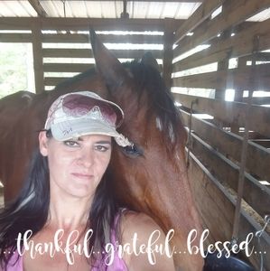 Meet your Posher, Jules